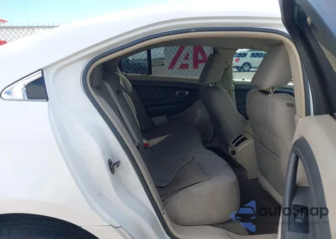 2010 Ford Taurus Sel z USA, uszkodzony, nr VIN 1FAHP2EW1AG160538